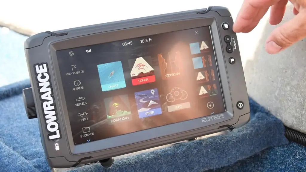 Lowrance GPS