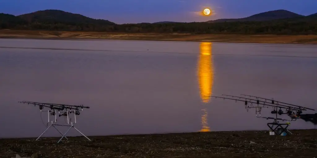 full moon lake fishing