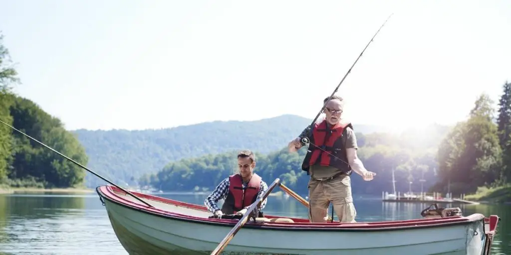 FISHING LIFE JACKET