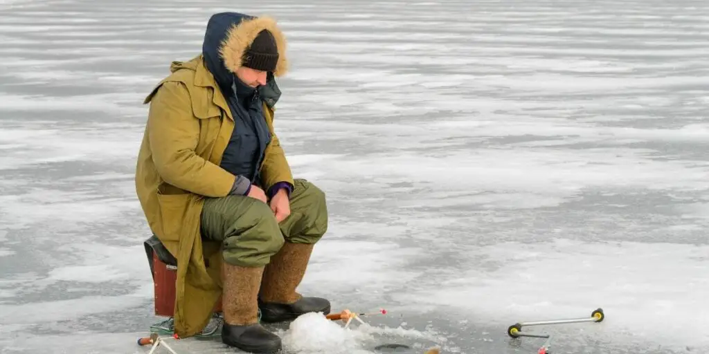 ice fishing
