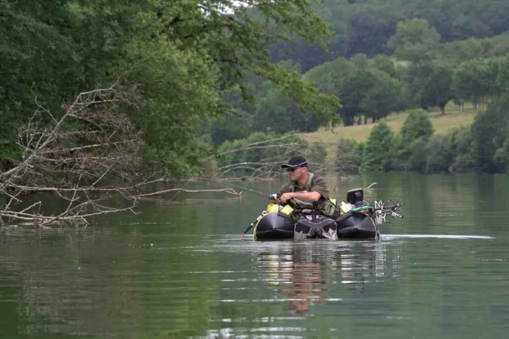 Waders for float tubing